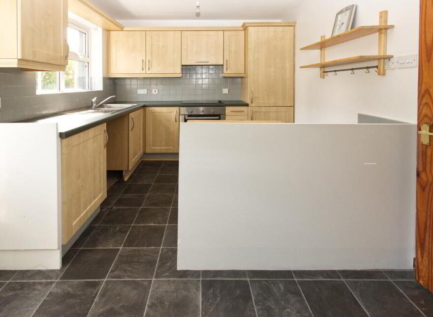 11 Cairndore Walk, Newtownards, BT23 8PE
