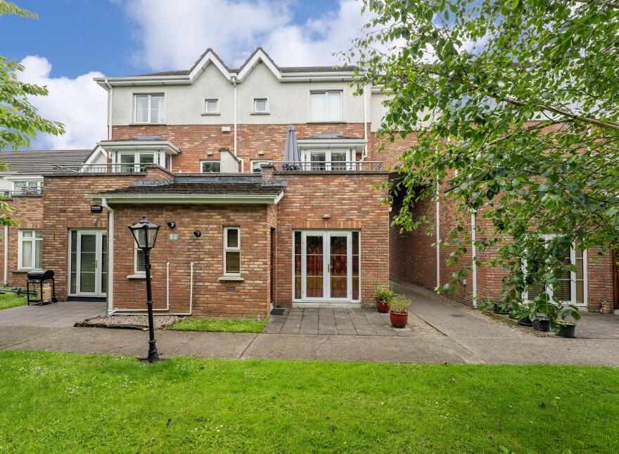 18 Summerseat Court, Clonee, Dublin, D15APN5 photo