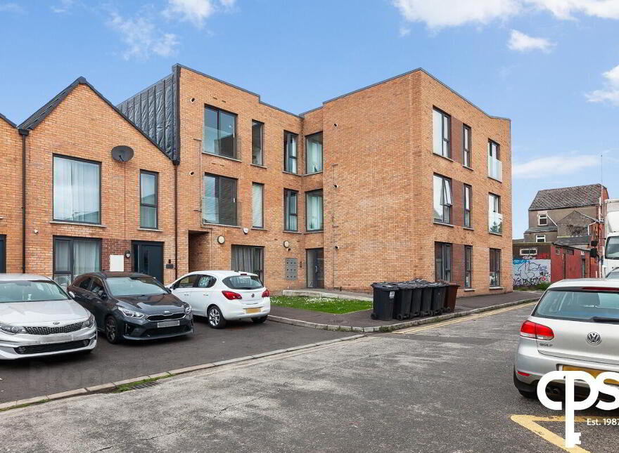 Apt 7, 32 Gardiner Street, Belfast, BT13 2GT photo