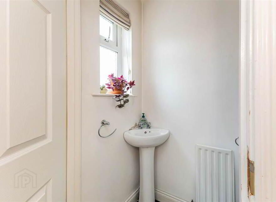 1 Jubilee Avenue, Lisburn, BT28 1EB