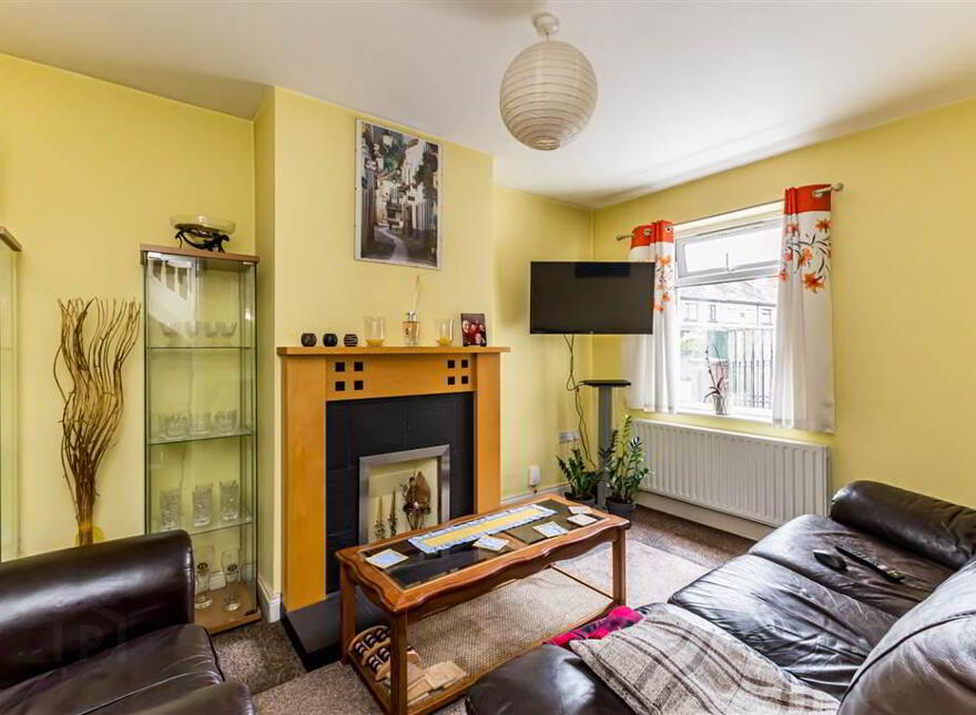 1 Jubilee Avenue, Lisburn, BT28 1EB