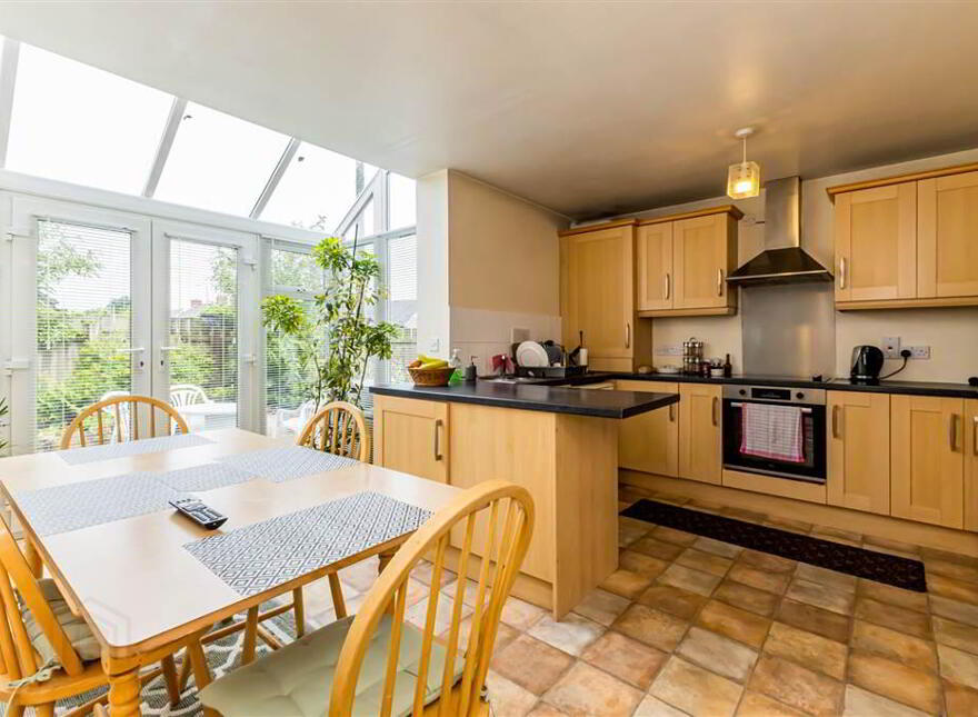 1 Jubilee Avenue, Lisburn, BT28 1EB