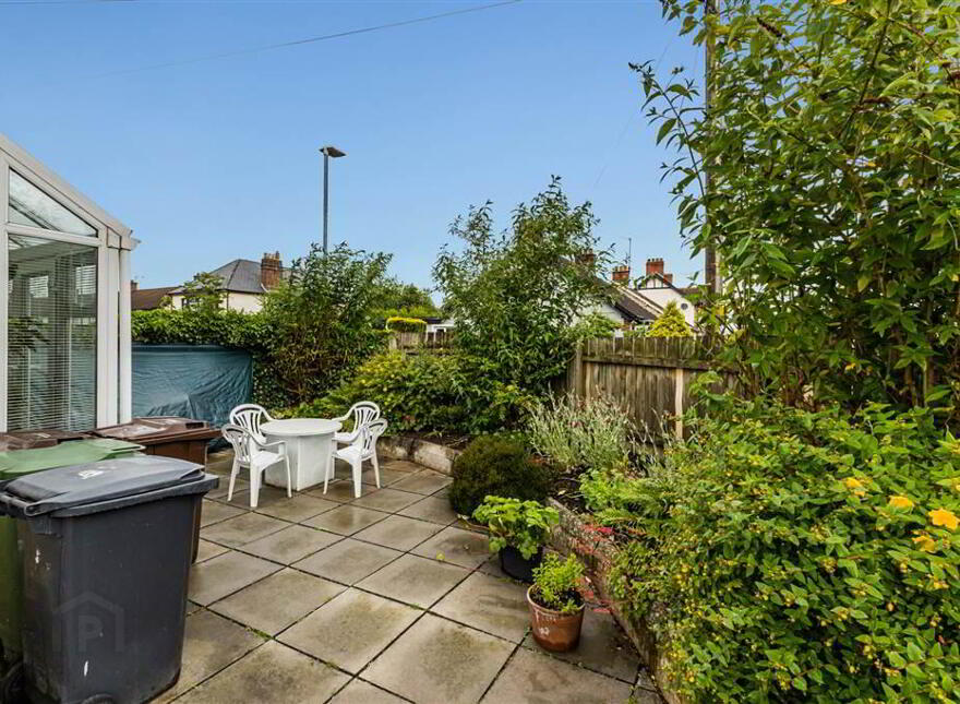1 Jubilee Avenue, Lisburn, BT28 1EB