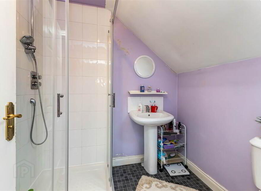 1 Jubilee Avenue, Lisburn, BT28 1EB