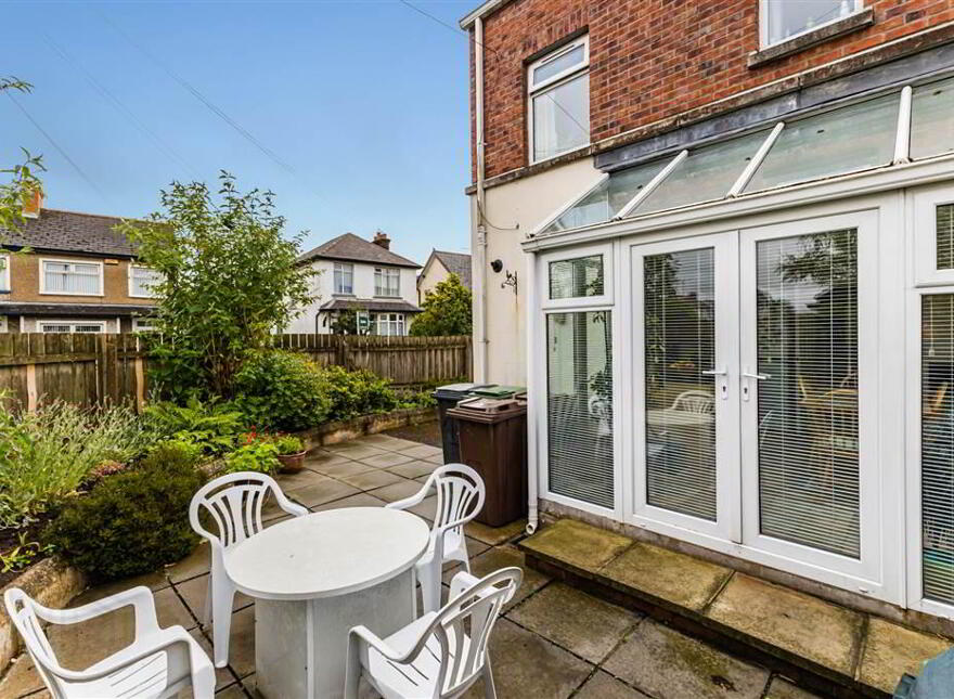 1 Jubilee Avenue, Lisburn, BT28 1EB