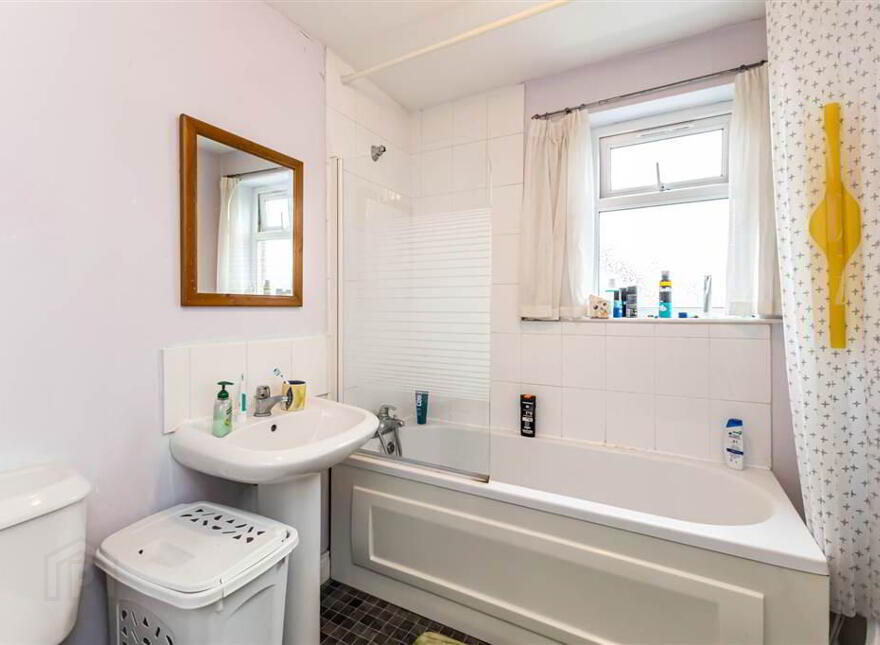1 Jubilee Avenue, Lisburn, BT28 1EB