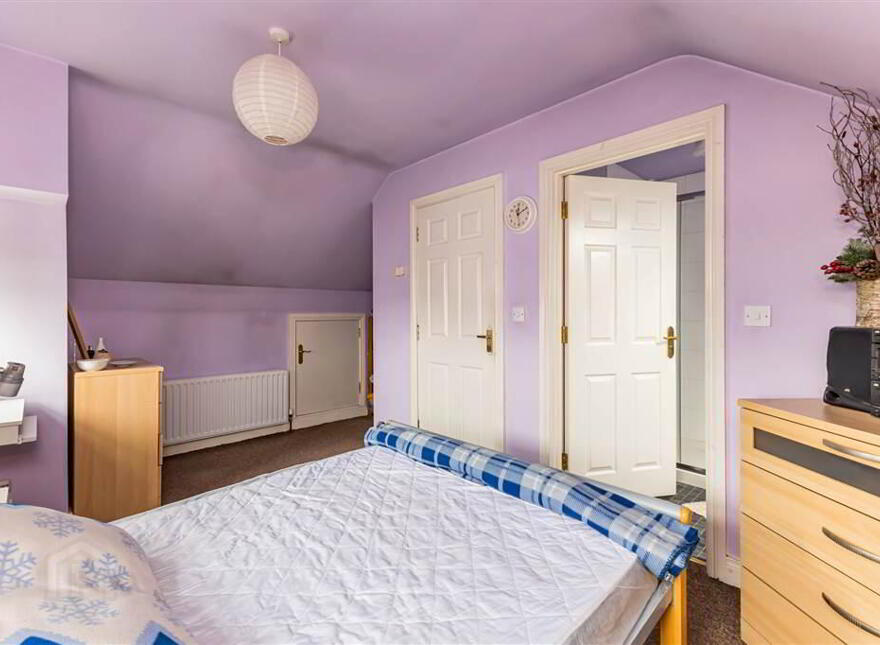 1 Jubilee Avenue, Lisburn, BT28 1EB