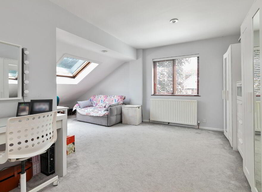 11 Fortwilliam Gardens, Belfast, BT15 4BS