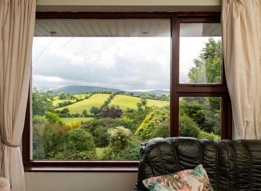 24 Ballynahinch Road, Dromara, BT25 2BS