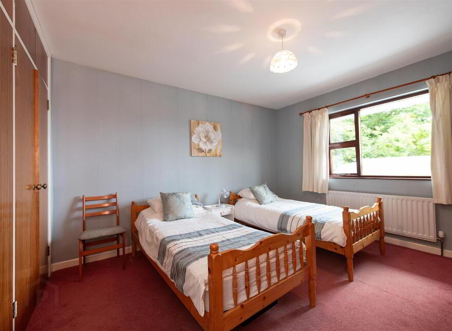 24 Ballynahinch Road, Dromara, BT25 2BS