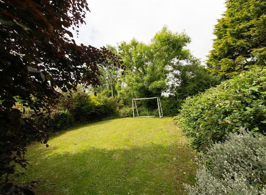 24 Ballynahinch Road, Dromara, BT25 2BS