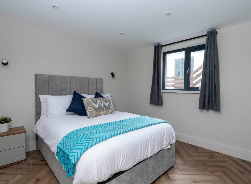 Apt 1, 37 West, Princess Street, Portrush, BT56 8AX