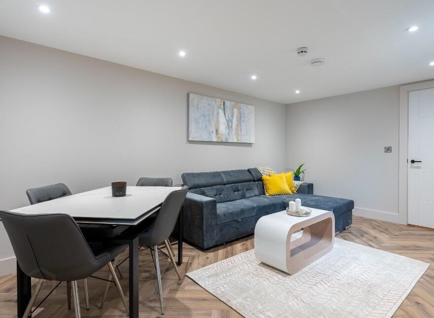 Apt 4, 37 West, 16 Ramore Street, Portrush, BT56 8BD