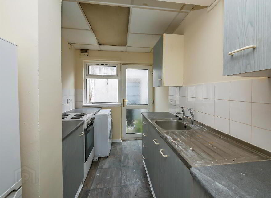 34 Donard Street, Ravenhill Road, Belfast, BT6 8EL