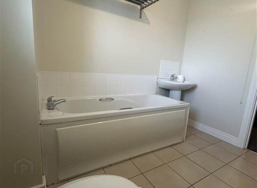 8 Broomhill Courtyard, Magheralin, BT67 0UX