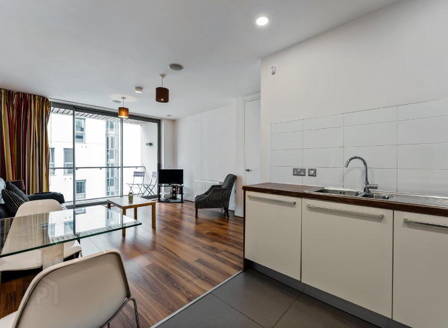 Apartment 7.35 The Arc 2h Queens Road, Belfast, BT3 9FJ