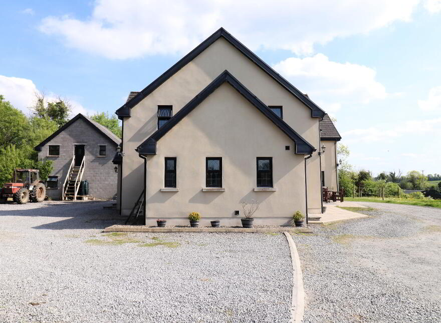 C. 10 Ac. &, 27 Stables, Drumralla Stables, Newtownbutler, BT92 6NJ