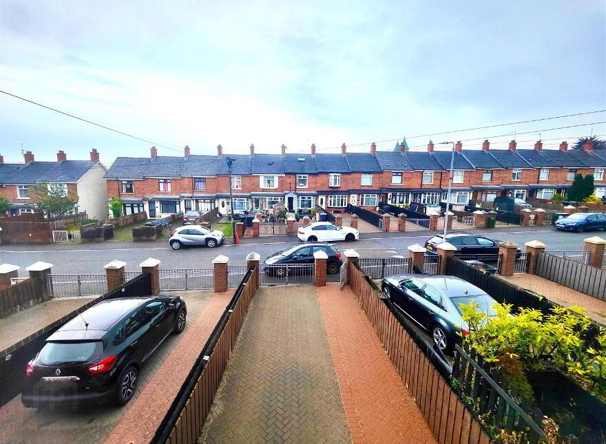 44 Brompton Park, Belfast, BT14 7LD