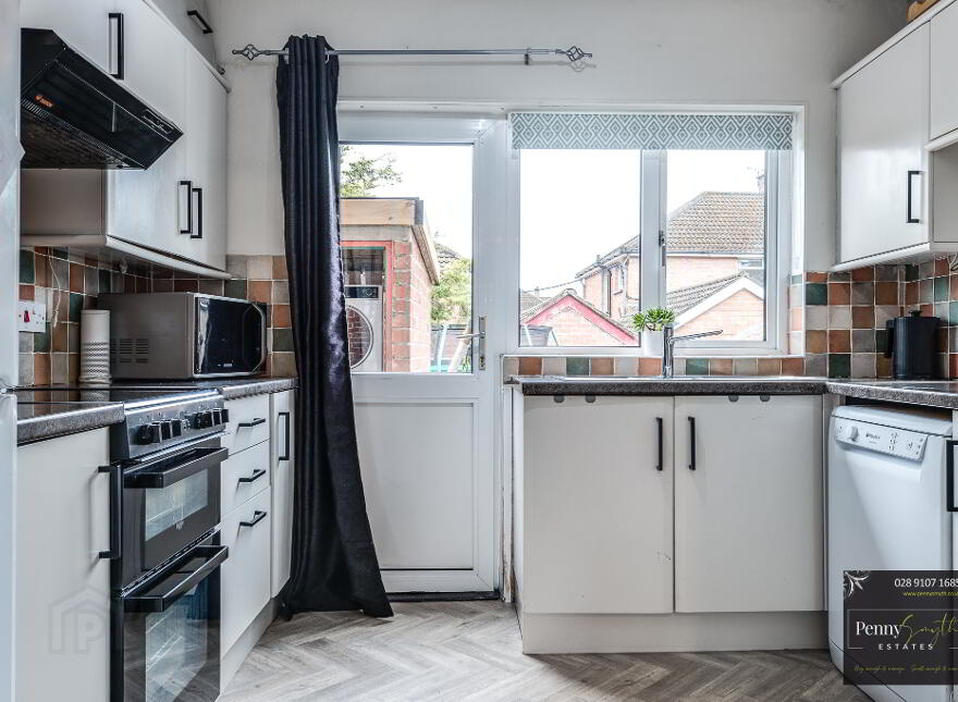 34 Inglewood Park, Bangor, BT20 3EY