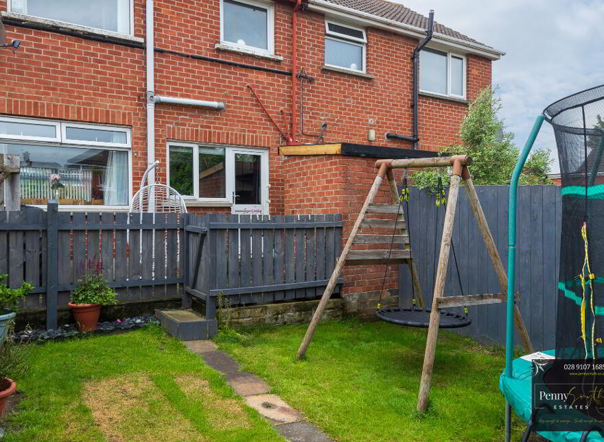 34 Inglewood Park, Bangor, BT20 3EY
