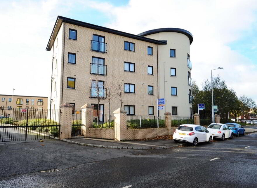 Apartment 15 15 Ballymacarrett Road, Belfast, BT4 1BT photo