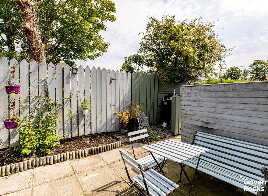 18 Meadowbank Avenue, Donaghadee, BT21 0HR