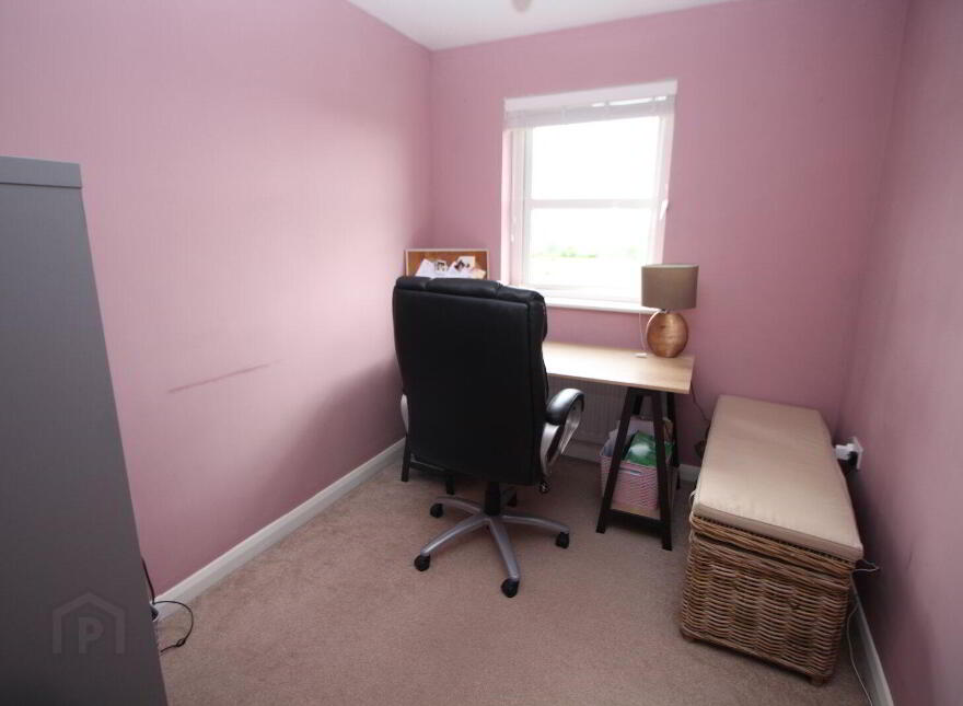 5 Leafield Court, Ballycarry, Carrickfergus, BT38 9FA