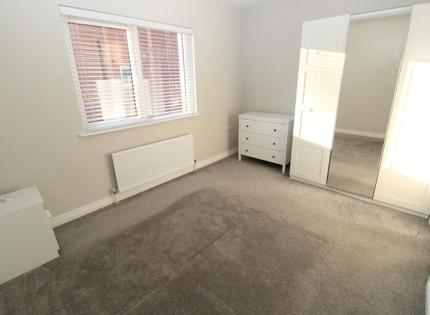 1 Loughan Hall, Apt 3 Comber Road, Dundonald, Belfast, BT16 2FN