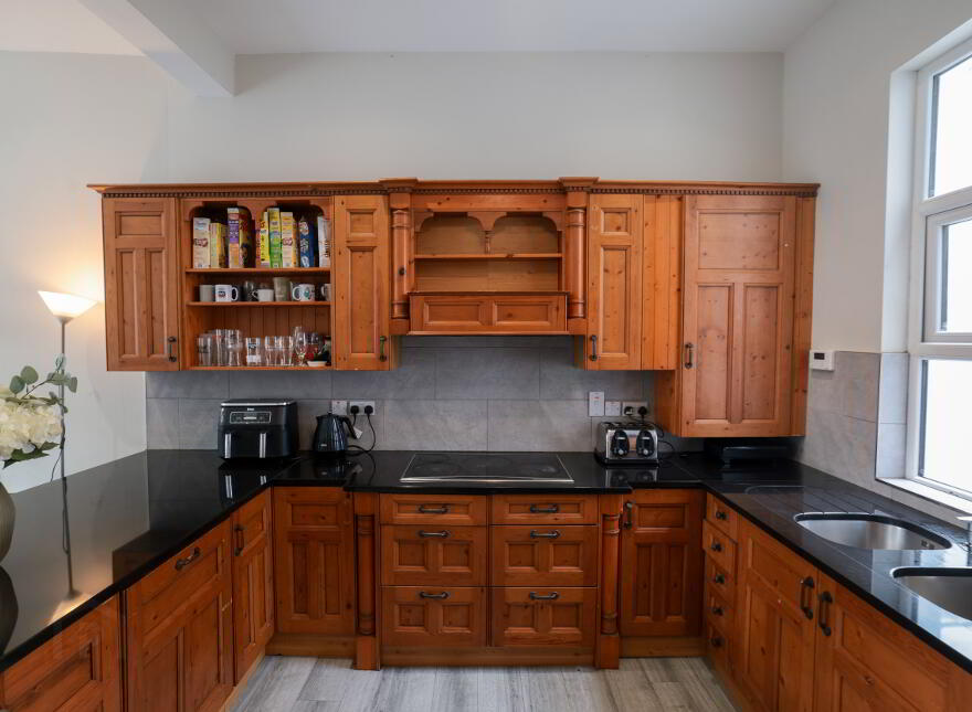Great House, 16 Rugby Road, Queens  Quarter, Belfast, BT7 1PU