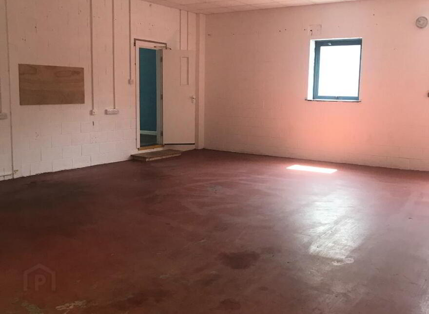 Unit 30/31 Ballymena Business Centre, 62 Fenaghy Road, Ballymena, BT42 1FL