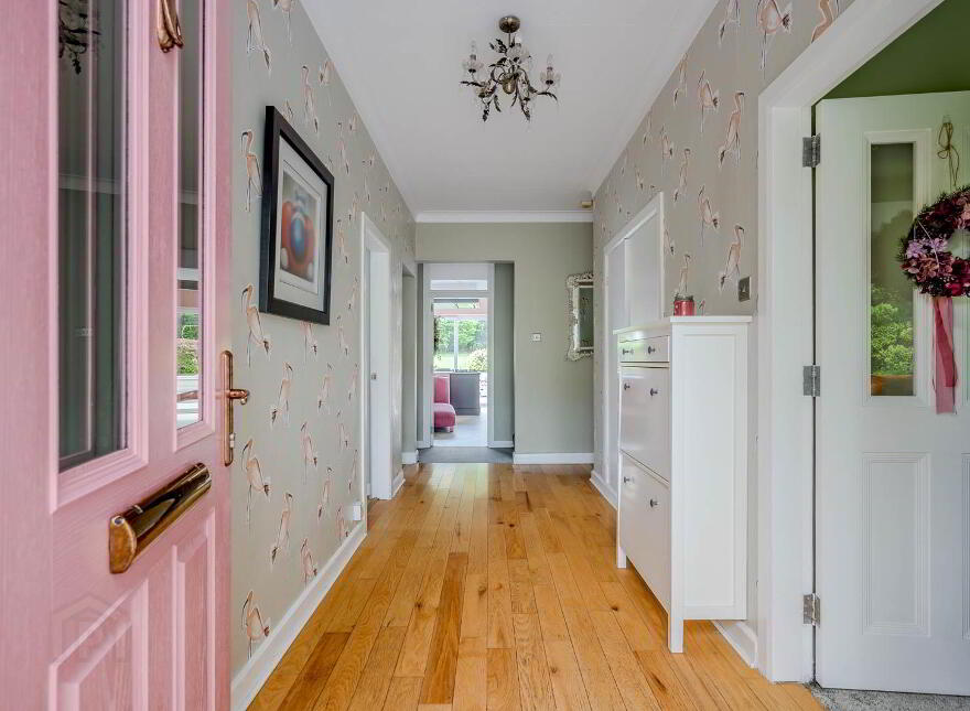 7 Seahill Road, Holywood, BT18 0DA
