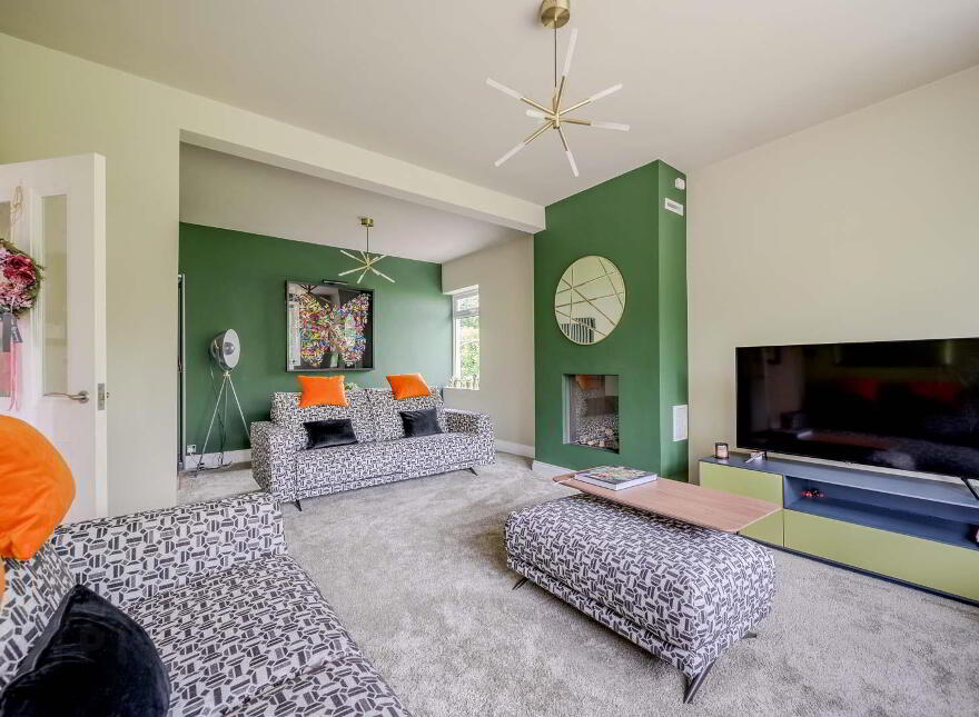 7 Seahill Road, Holywood, BT18 0DA