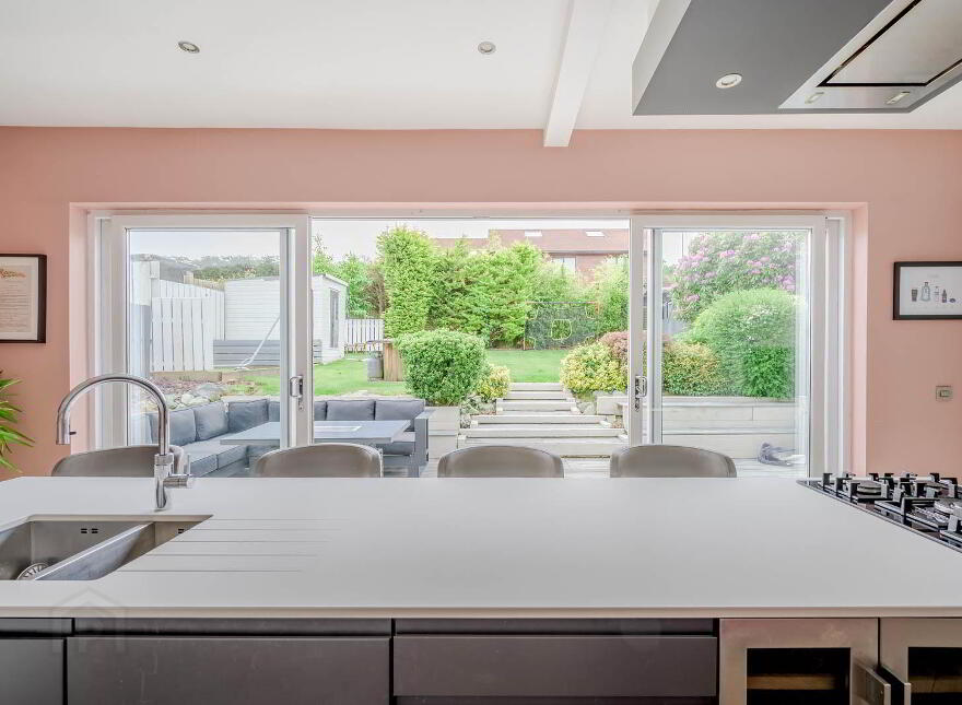7 Seahill Road, Holywood, BT18 0DA