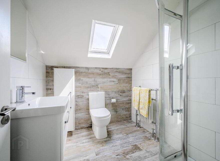 7 Seahill Road, Holywood, BT18 0DA