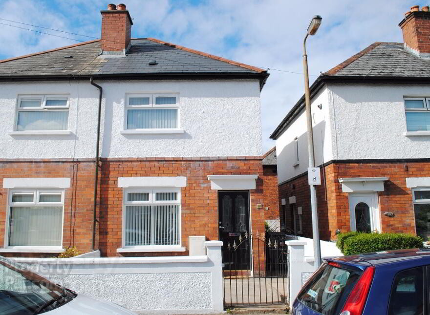 60 Dunraven Crescent, Belfast, BT5 5LE photo