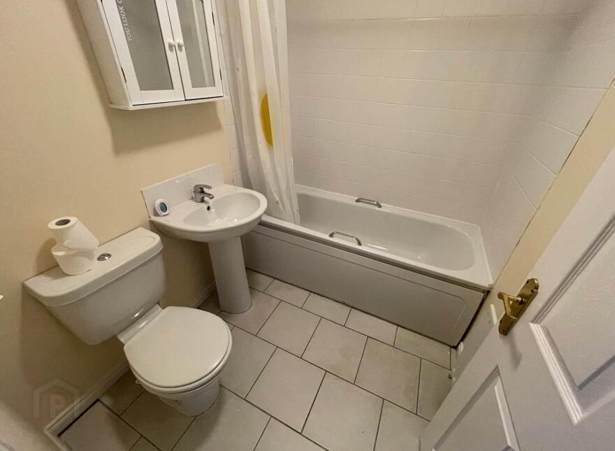 17 Kingscourt Close, Castlereagh Road, Belfast, BT6 9AP