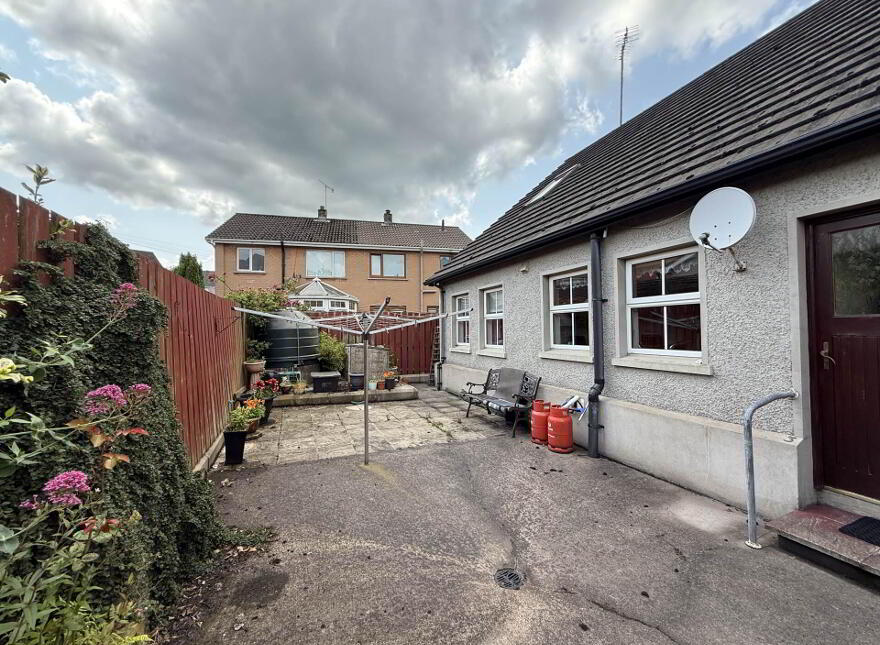 4 The Nook, Armagh, BT60 1DG