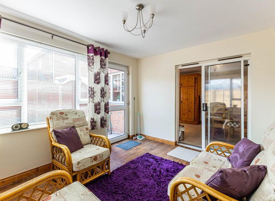 7 Willow Lodge, Maghaberry, Lisburn, BT28 2WL