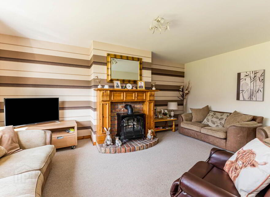 7 Willow Lodge, Maghaberry, Lisburn, BT28 2WL