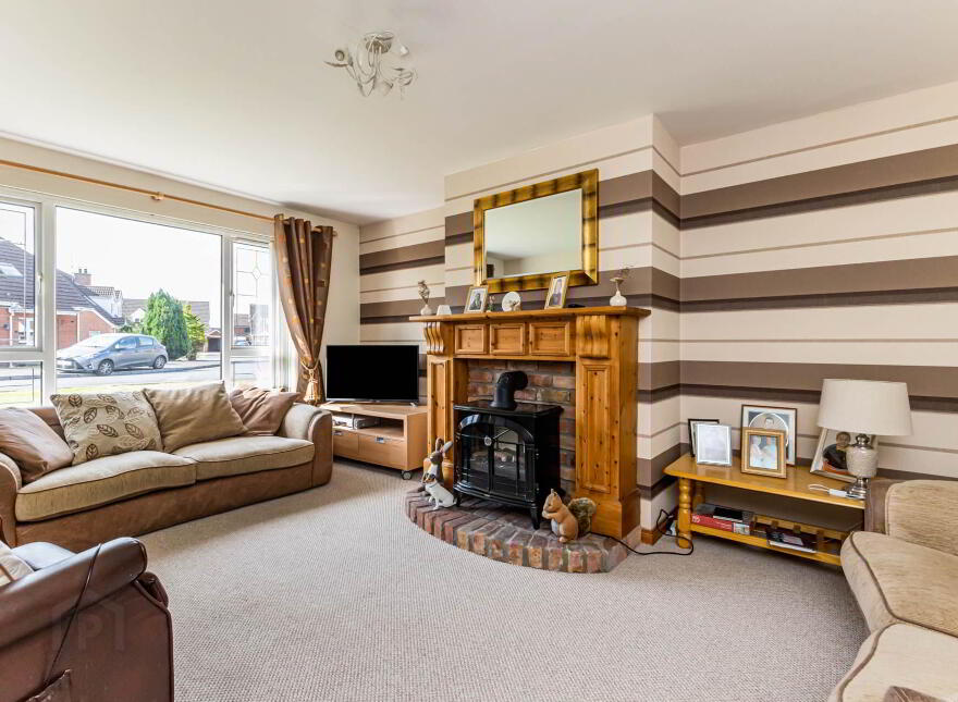 7 Willow Lodge, Maghaberry, Lisburn, BT28 2WL