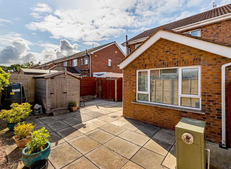 7 Willow Lodge, Maghaberry, Lisburn, BT28 2WL