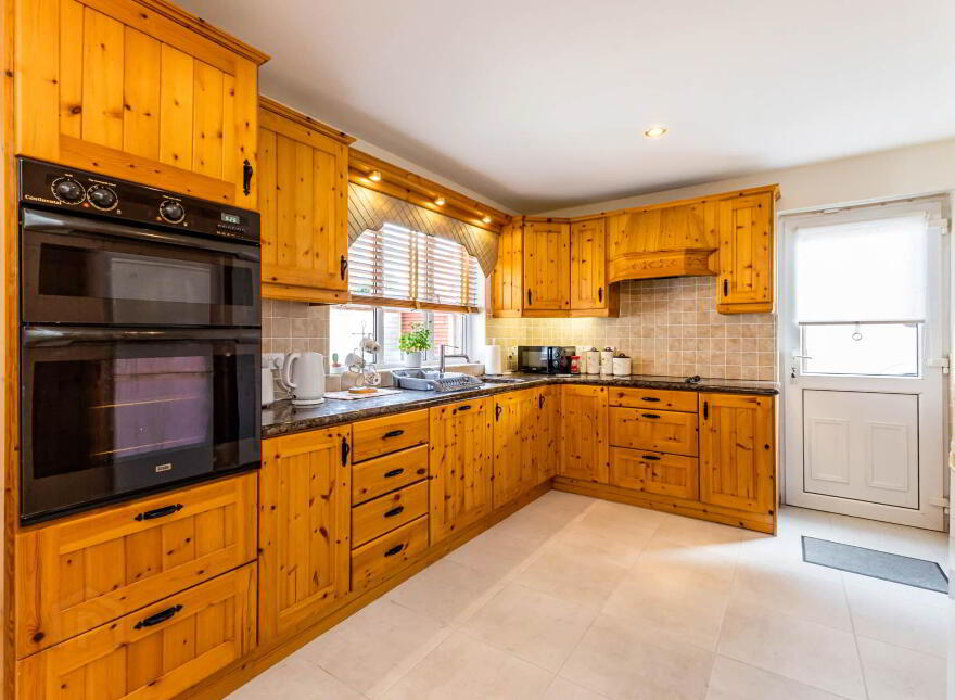 7 Willow Lodge, Maghaberry, Lisburn, BT28 2WL