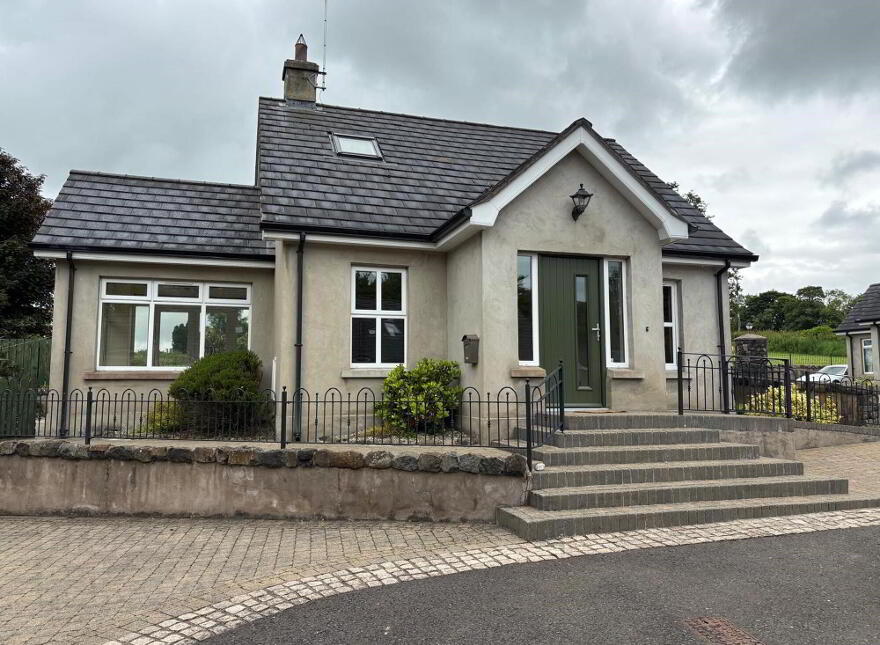 4 St Columbs, Seneril Road, Bushmills, BT57 8WG photo