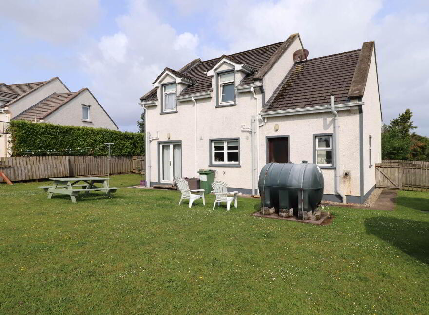 5 Woodlands, Ballyshannon, F94TR90