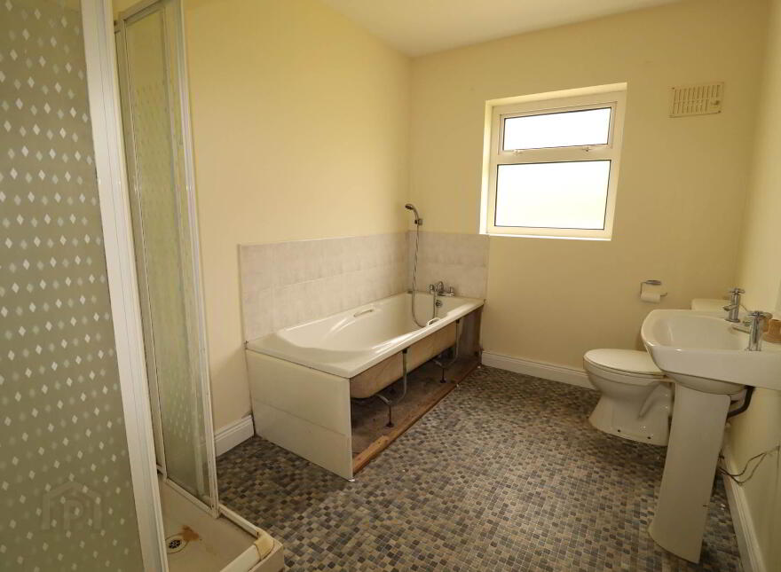 31 Tullan Strand Road, Bundoran, F94V528