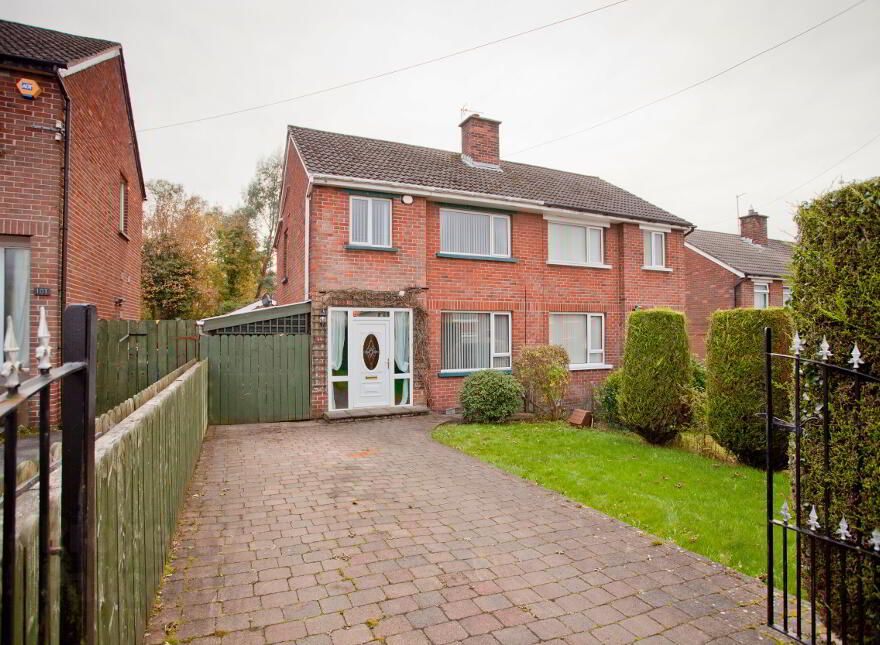 99 Roddens Crescent, Glen Road, Belfast, BT5 7JP photo