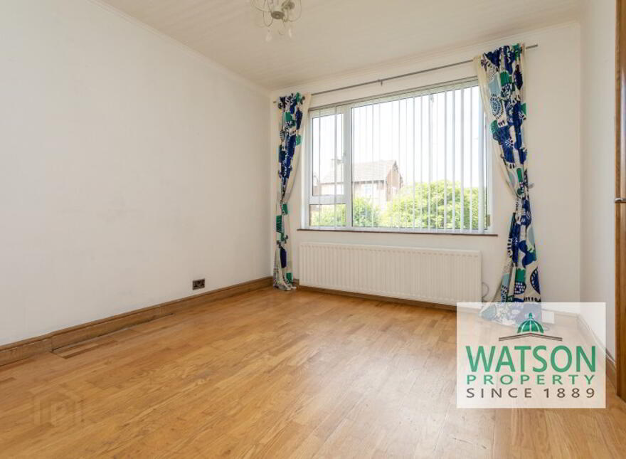 99 Roddens Crescent, Glen Road, Belfast, BT5 7JP