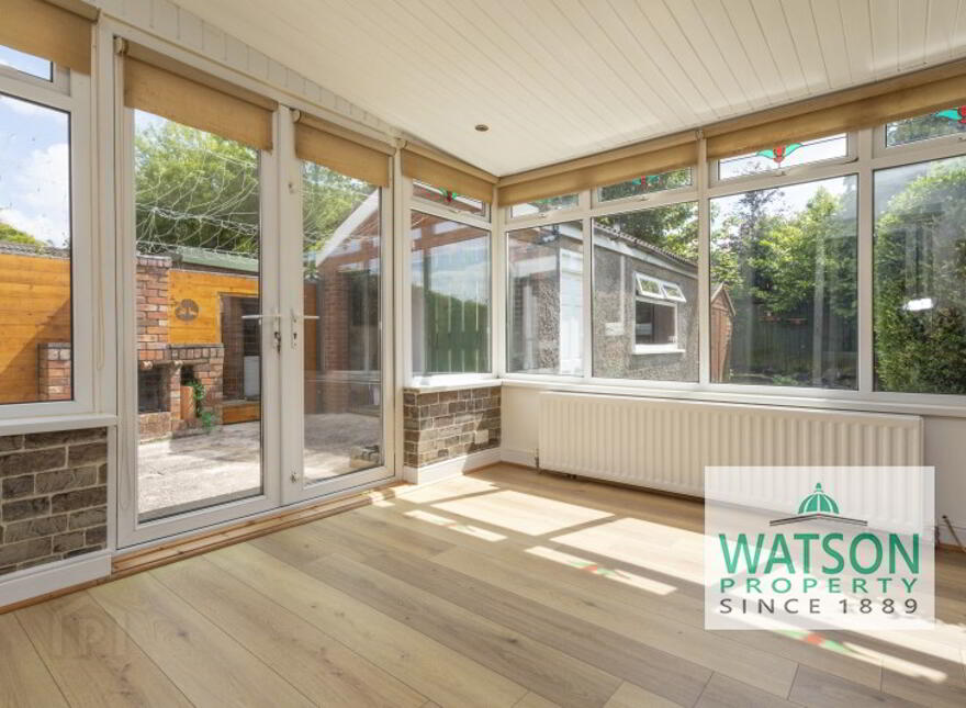 99 Roddens Crescent, Glen Road, Belfast, BT5 7JP