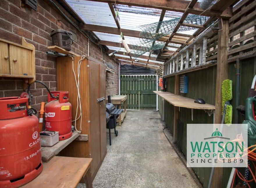 99 Roddens Crescent, Glen Road, Belfast, BT5 7JP