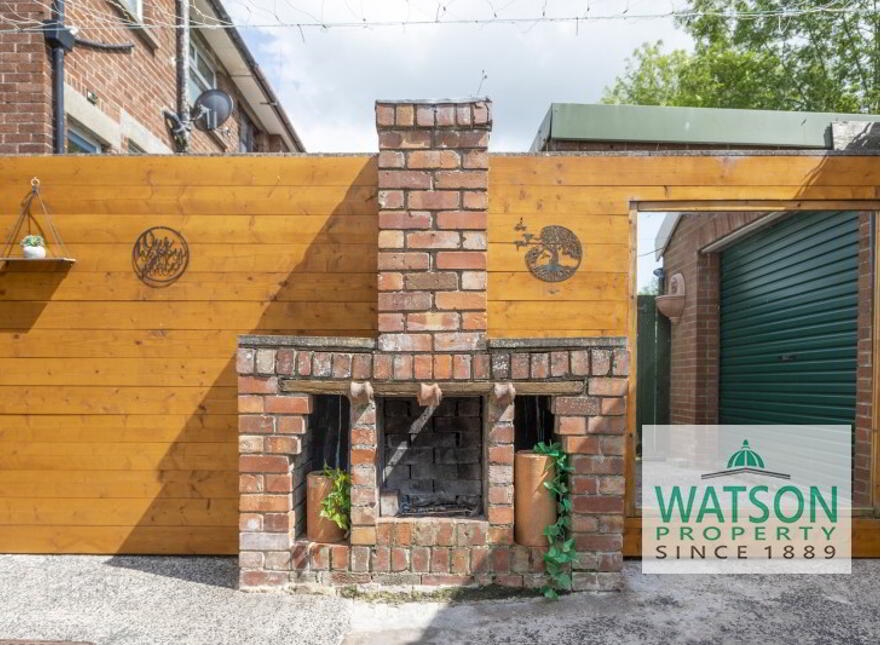 99 Roddens Crescent, Glen Road, Belfast, BT5 7JP